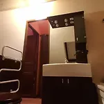 House 3 Minutes From Beauvais Tille Airport Сasa de vacaciones *