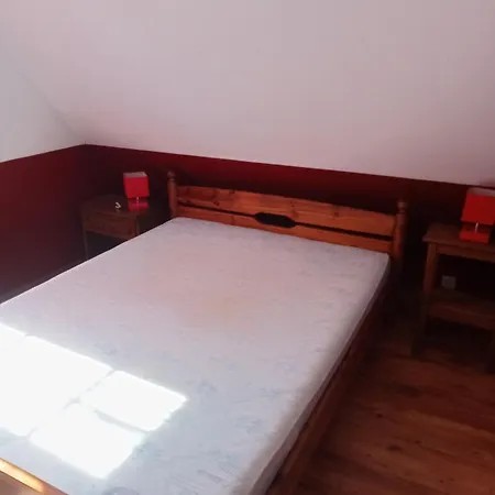 House 3 Minutes From Beauvais Tille Airport Сasa de vacaciones *